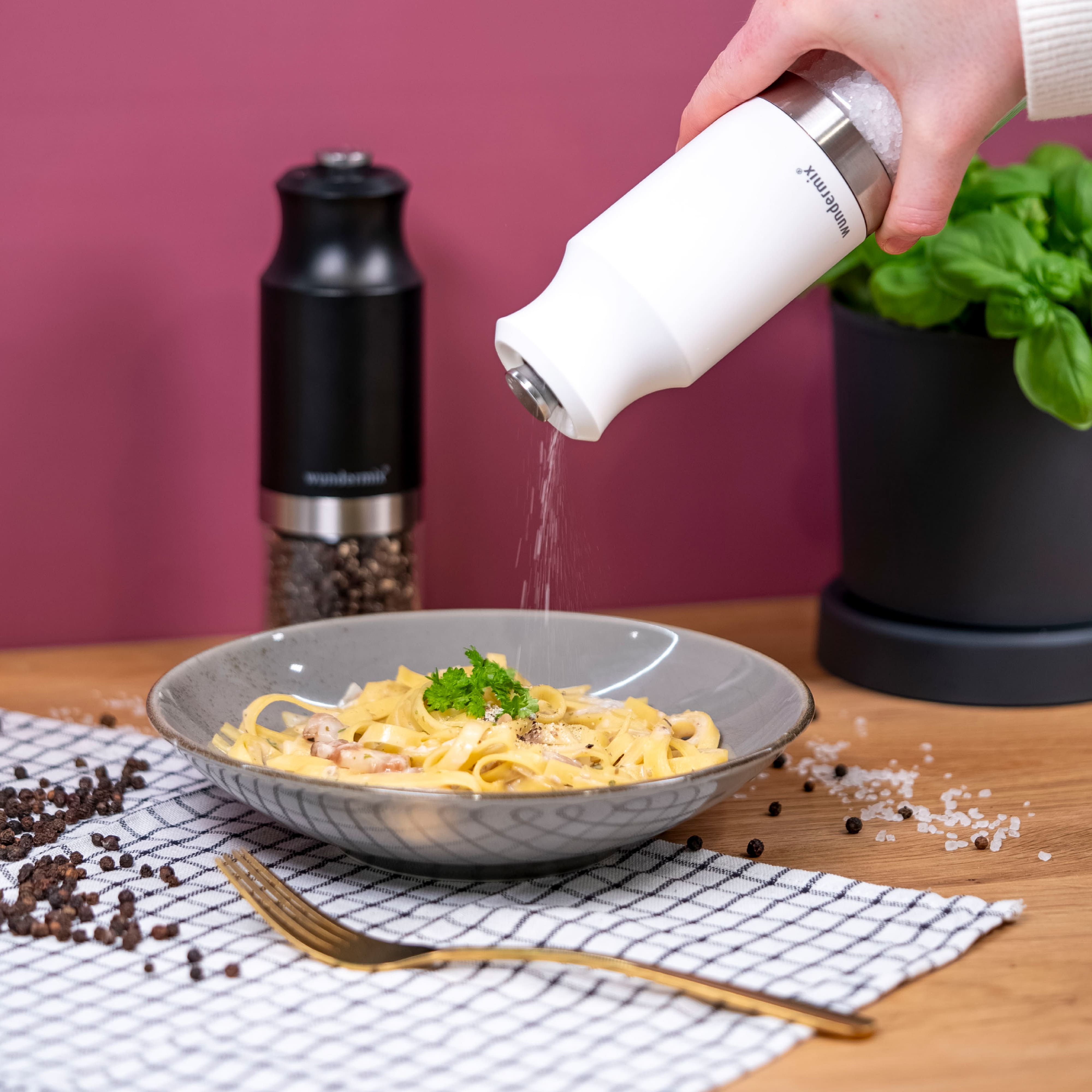 Elektrische Salz- & Pfeffermühle mit Keramik-Mahlwerk