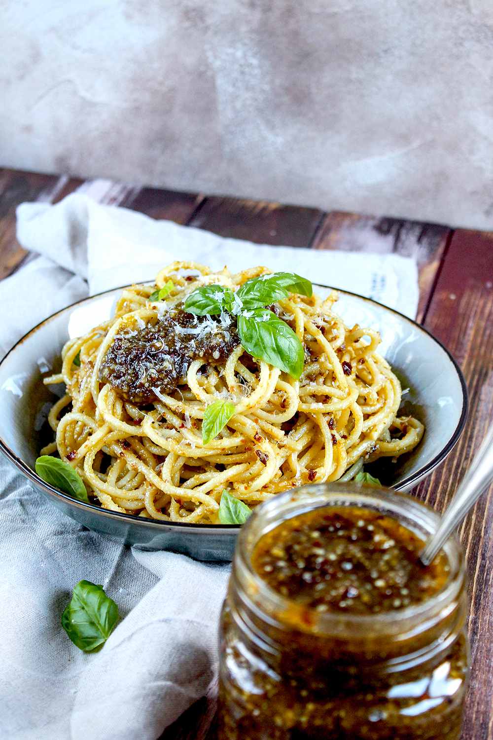 Spaghetti-mit-Macadamia-Pesto-14
