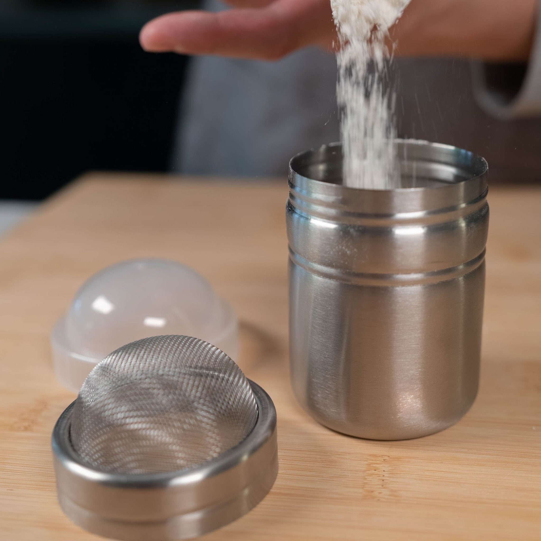 StreuPro | Edelstahl-Streuer für Mehl, Puderzucker, Kakaopulver, Zimtzucker