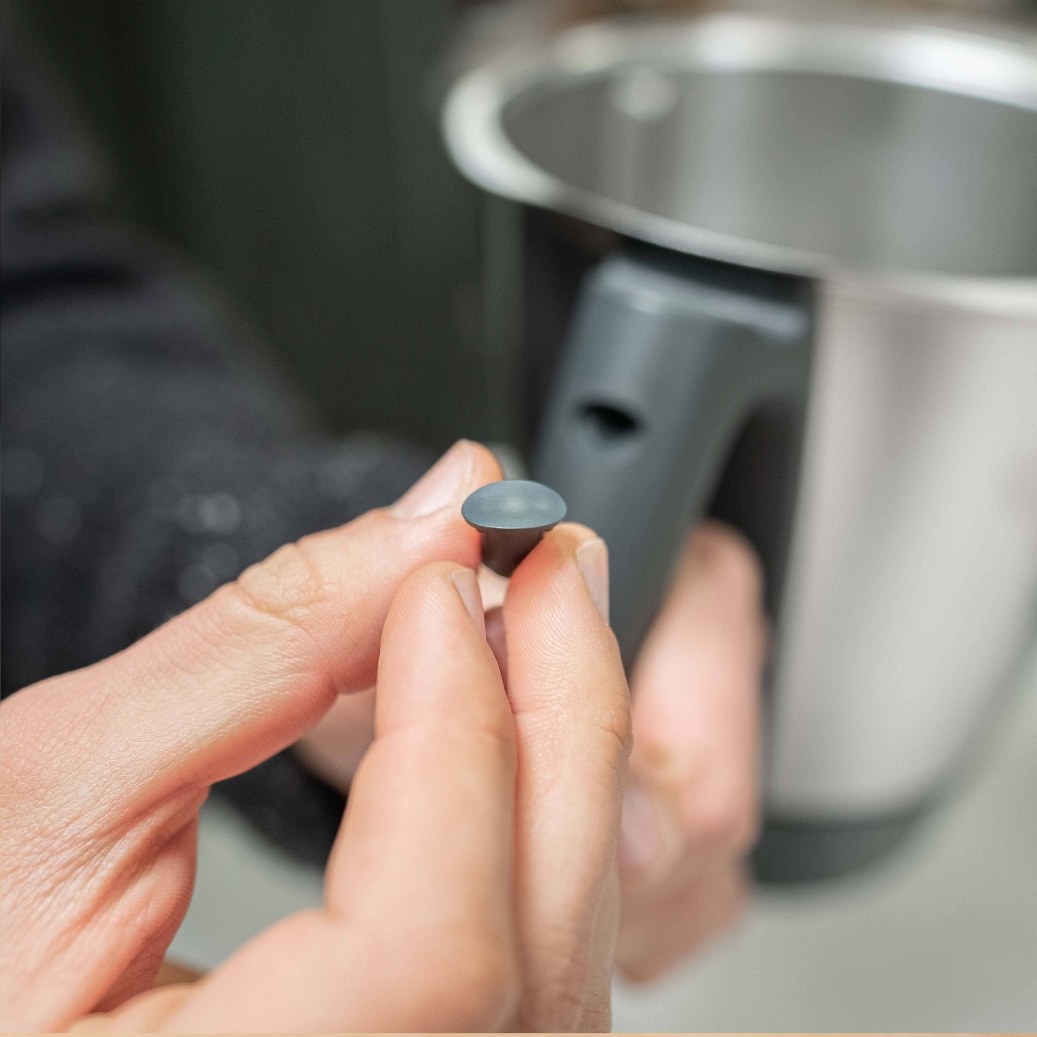 WunderButton® | Verschlussstöpsel für Mixtopf-Griff | passend für TM6, TM5 und TM Friend